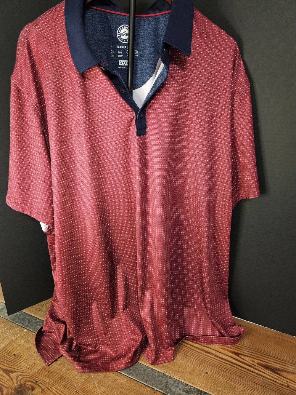 Grand Slam Men's Burgundy Polo with Navy Collar